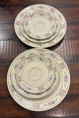 Johann Haviland Plates